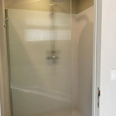 Aux Bains Des Mots *