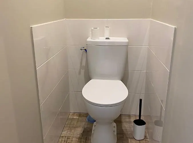 Aux Bains Des Mots בית נופש