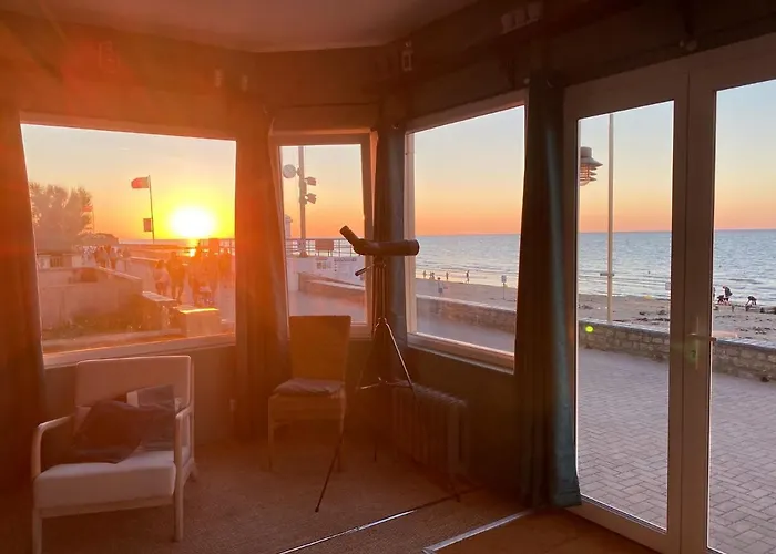 Aux Bains Des Mots *